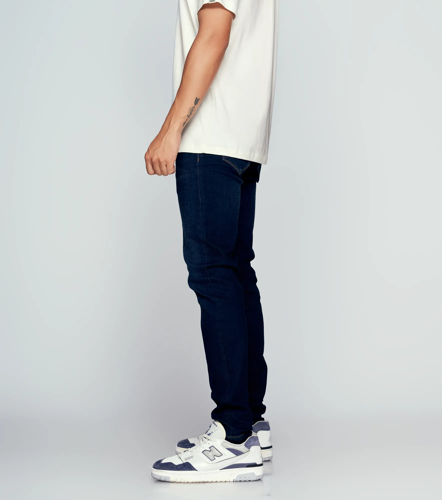 Iron Dante Jean Tono Oscuro Clasico Con Cremallera Unser 836159 AZ