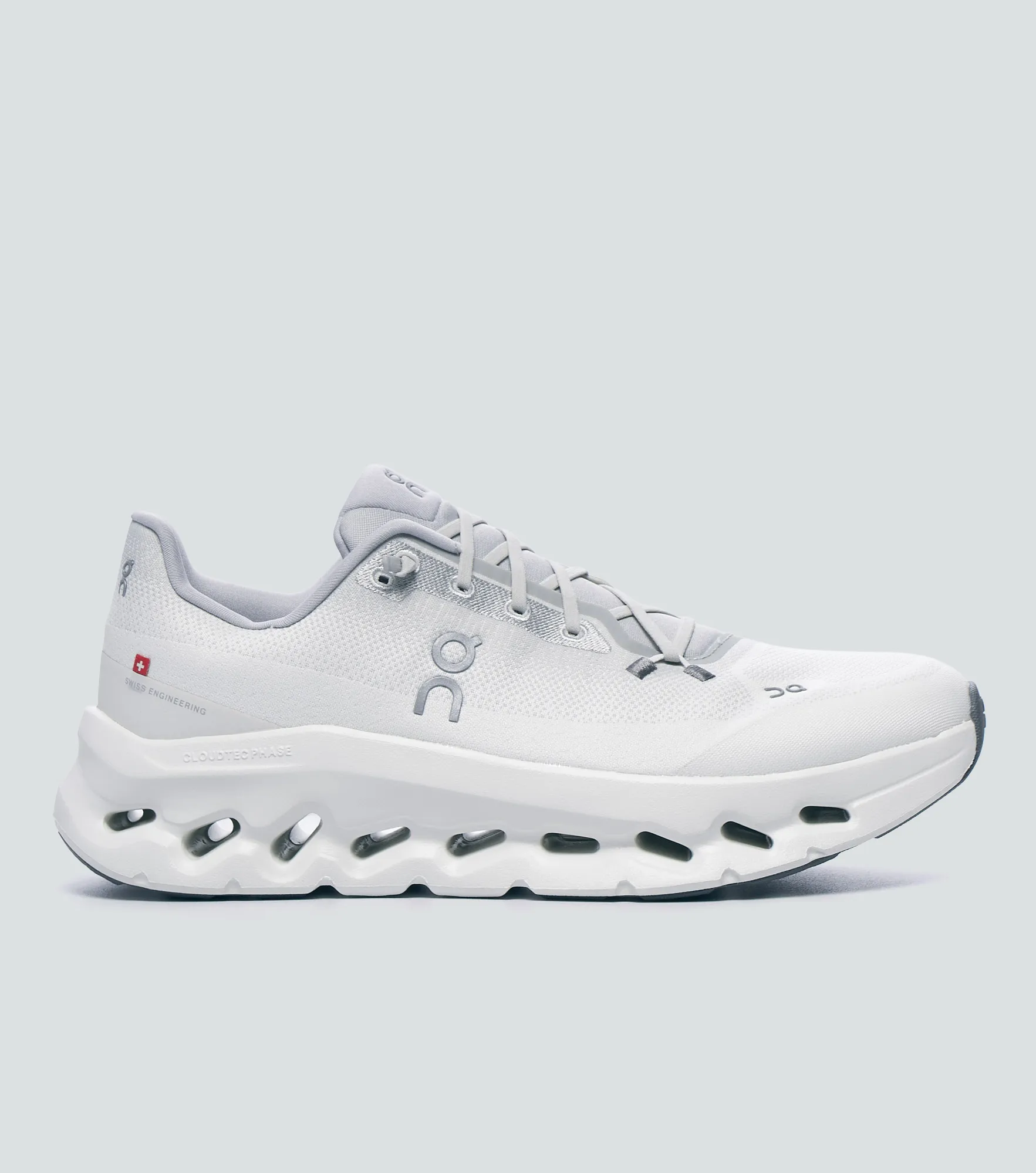 Tenis On Running Cloudtilt 131680 