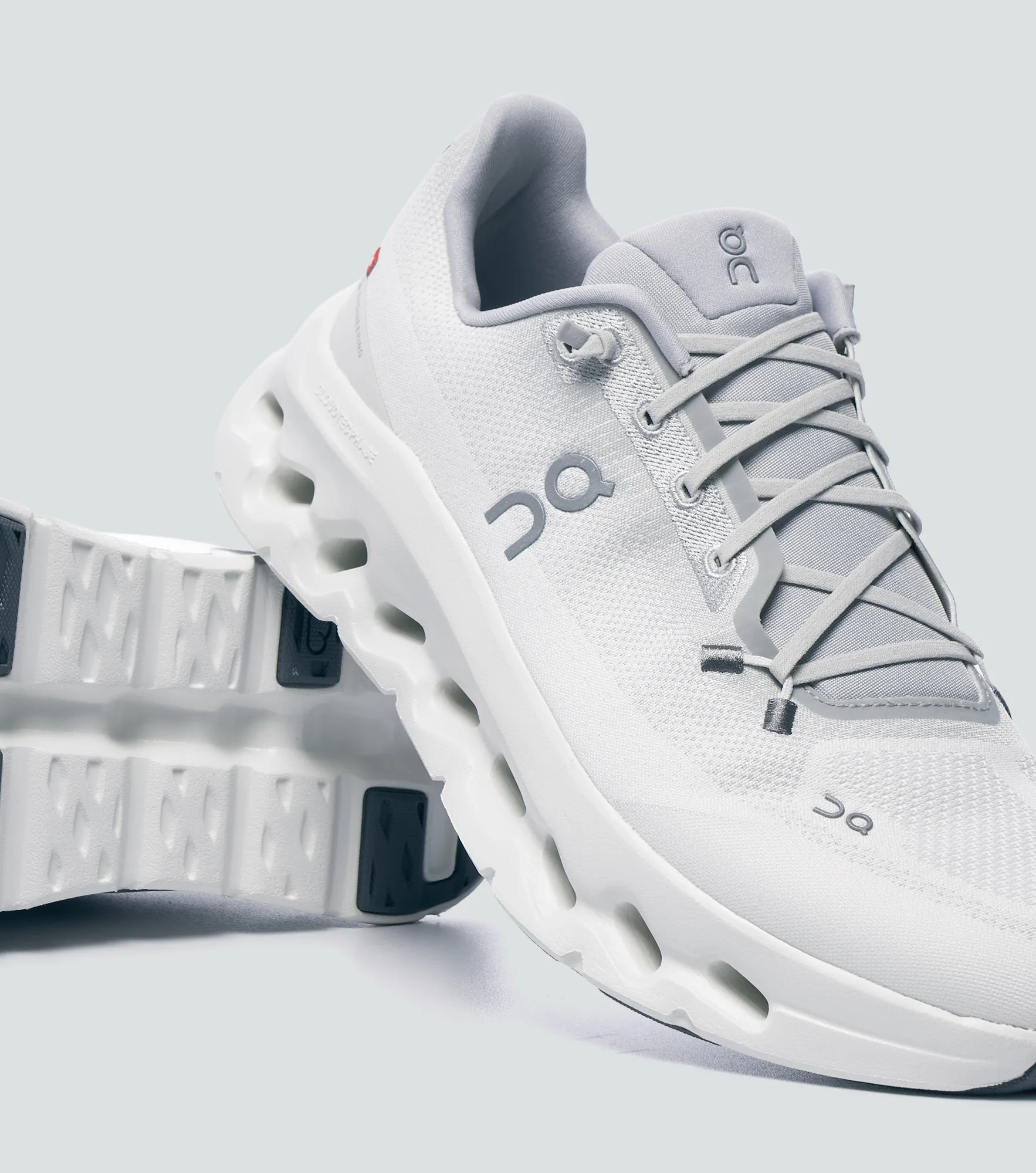 Tenis On Running Cloudtilt 131680 
