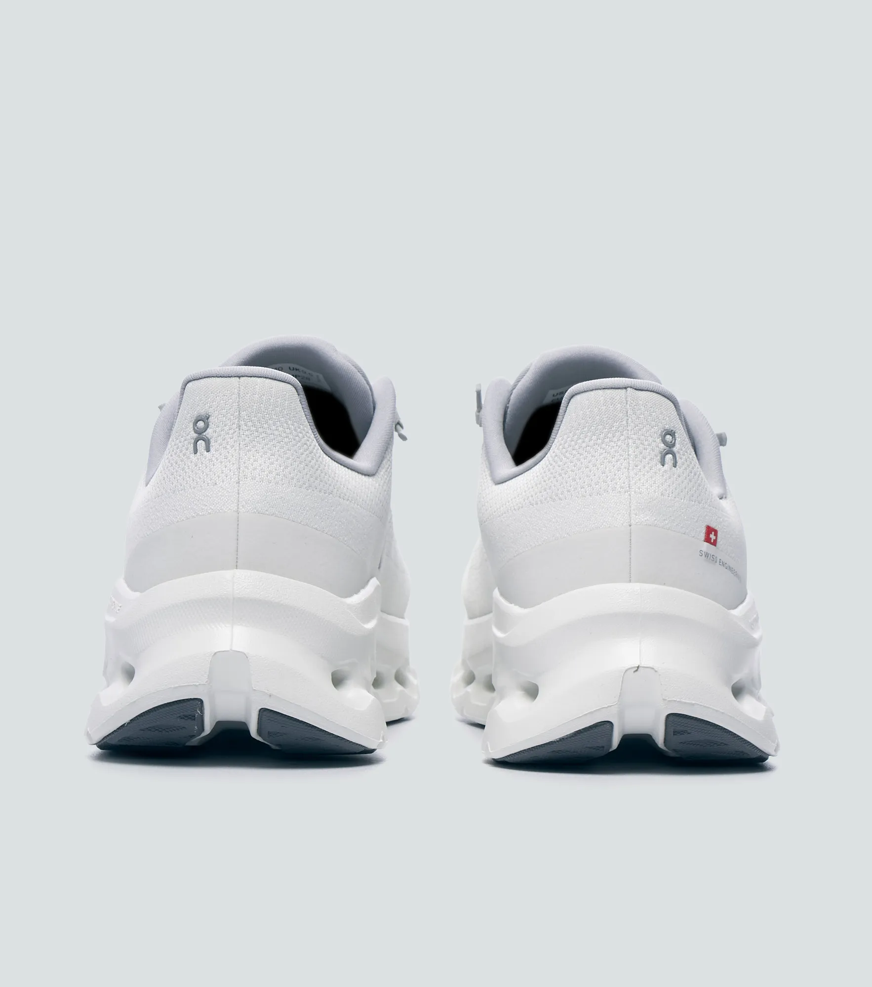 Tenis On Running Cloudtilt 131680 BL