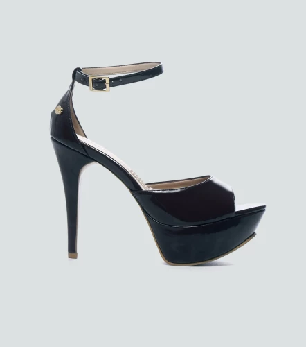 Zapatilla Para Mujer Shayla DerekCF