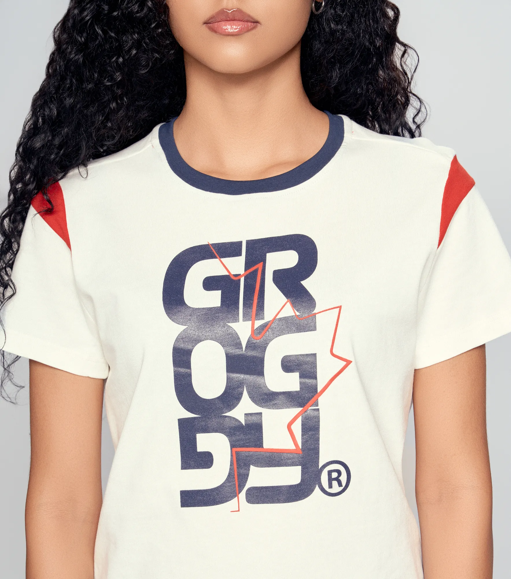 Prisha T Shirt Slim Femenina Groggy 835423 CR