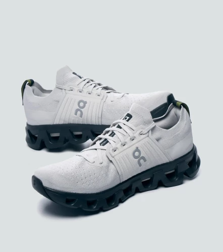 Tenis On Running Cloudswift 4GR