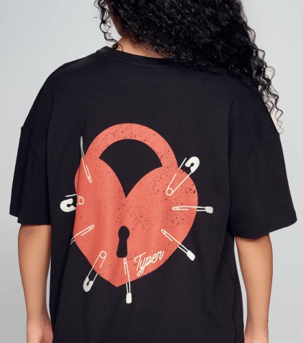 Jenn T Shirt Boxy Estampada Corazon TyperNG