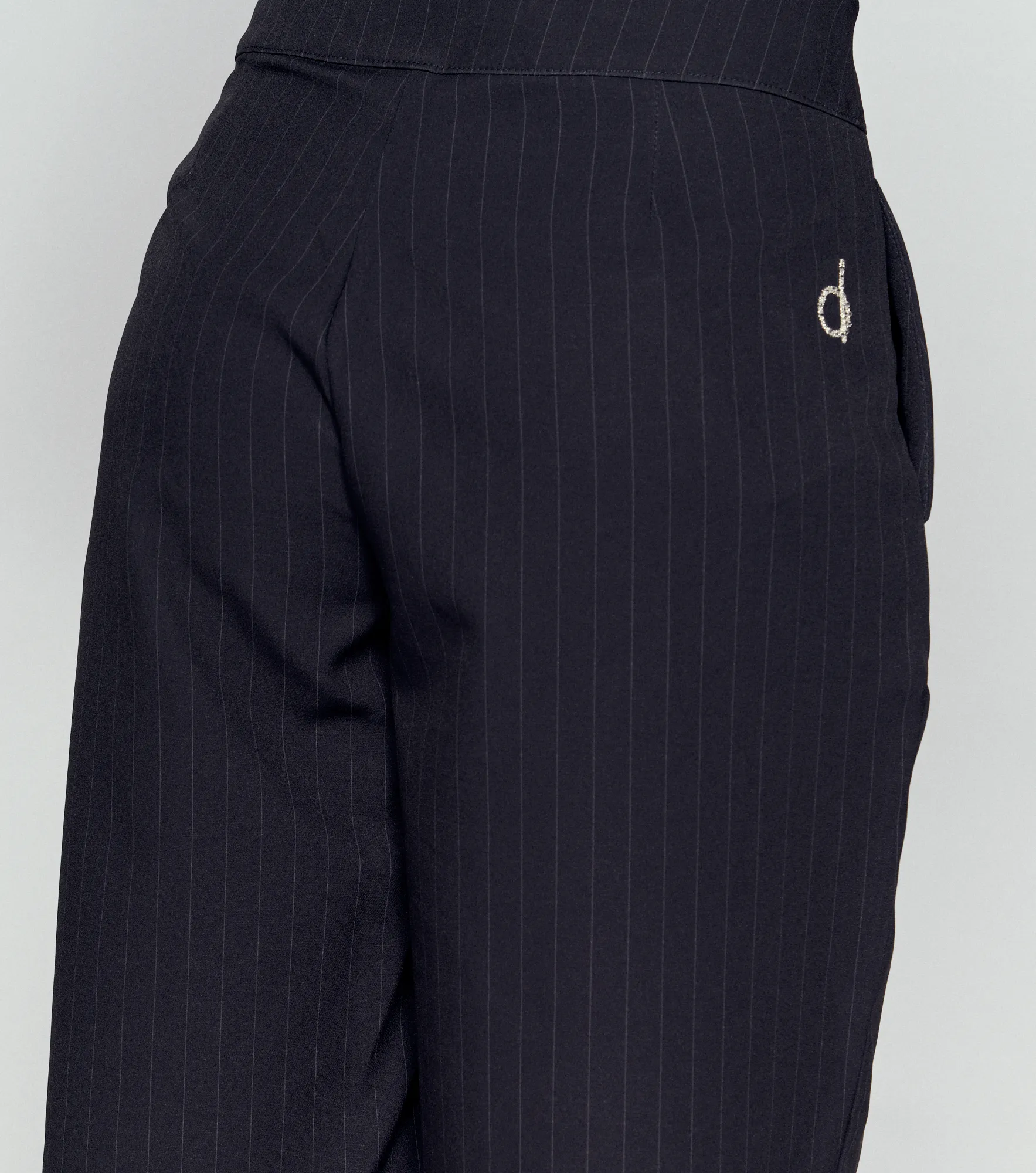 Bermuda Para Mujer Georgina Derek 836581 NG