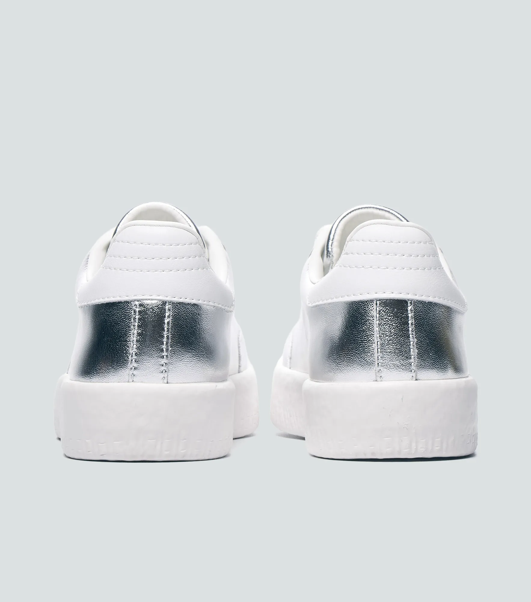 Tenis Unicolor Derek 836359 PT