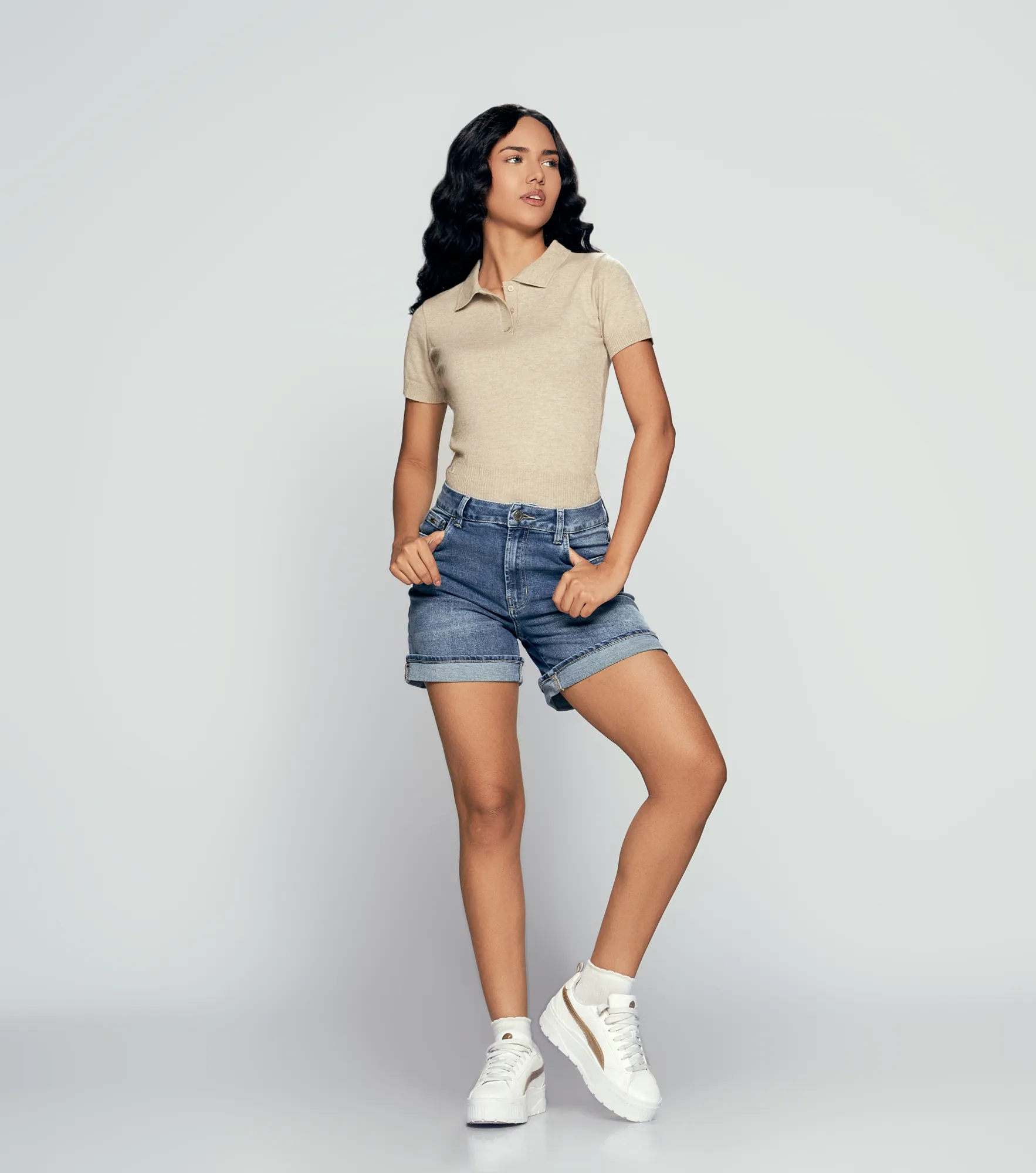 Lina Short Tipo Bermuda Con Proceso Medio Claro Y Bota Doblada Unser 834548 AZ