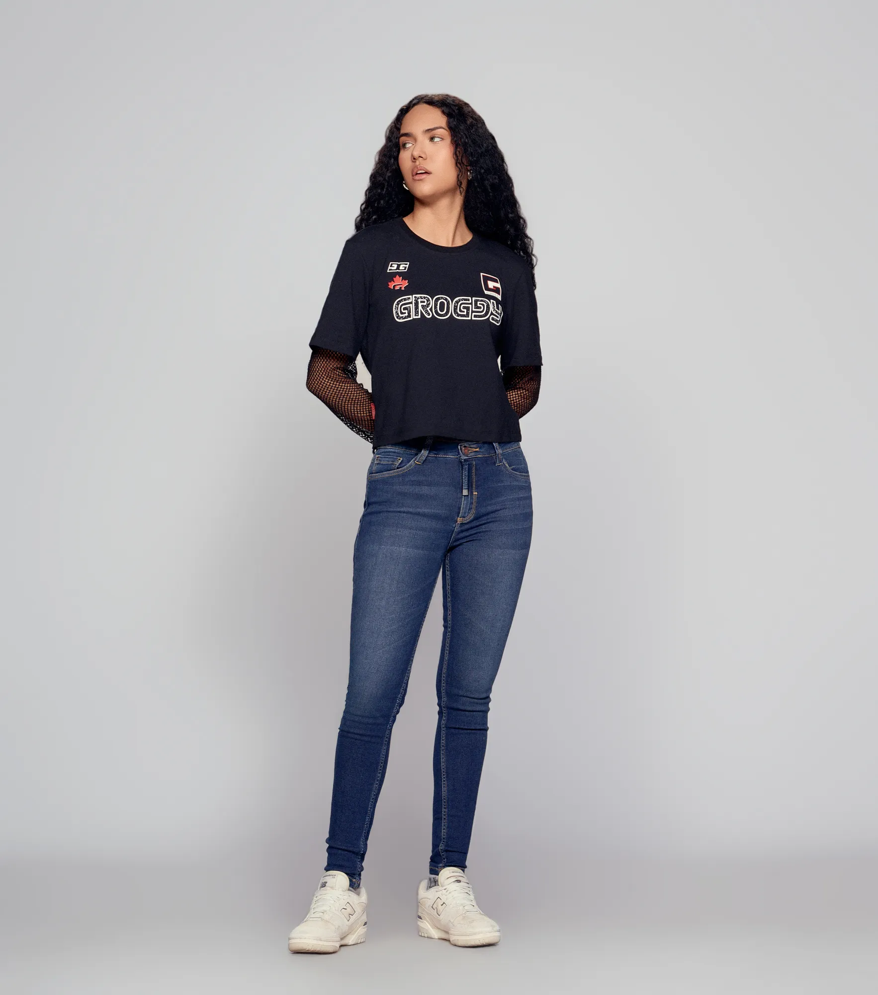 Yara T Shir Regular Femenina Groggy 834576 NG