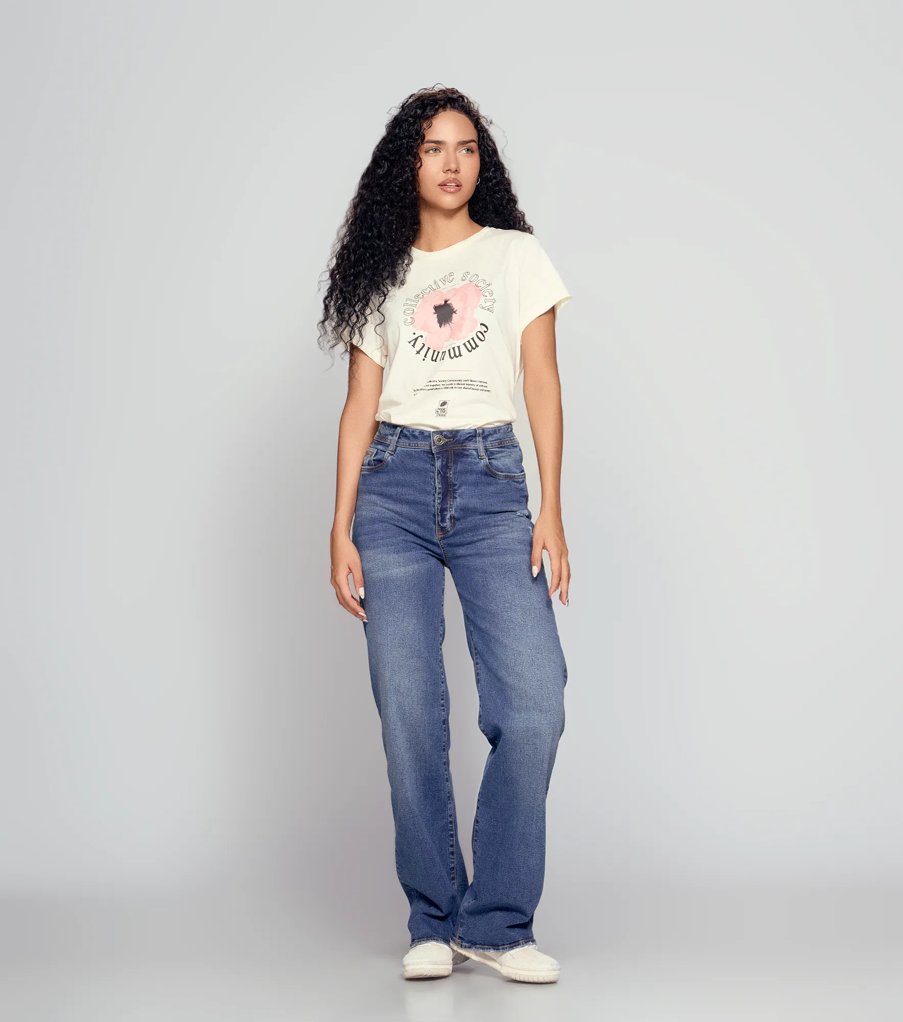 Julieth T Shirt Con Bordado Y Estampado Delantero Unser 836062 AR