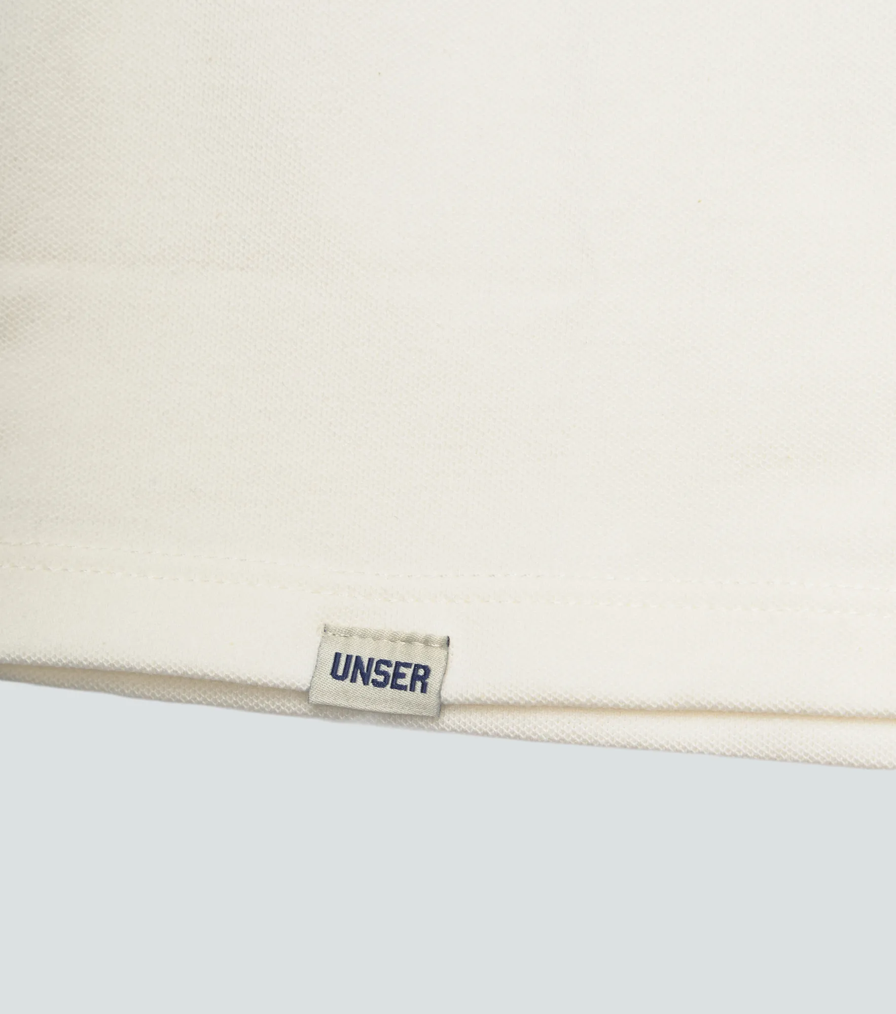 Comfort Daniel Polo Con Detalles En Contraste Tejidos Unser 836174 AR