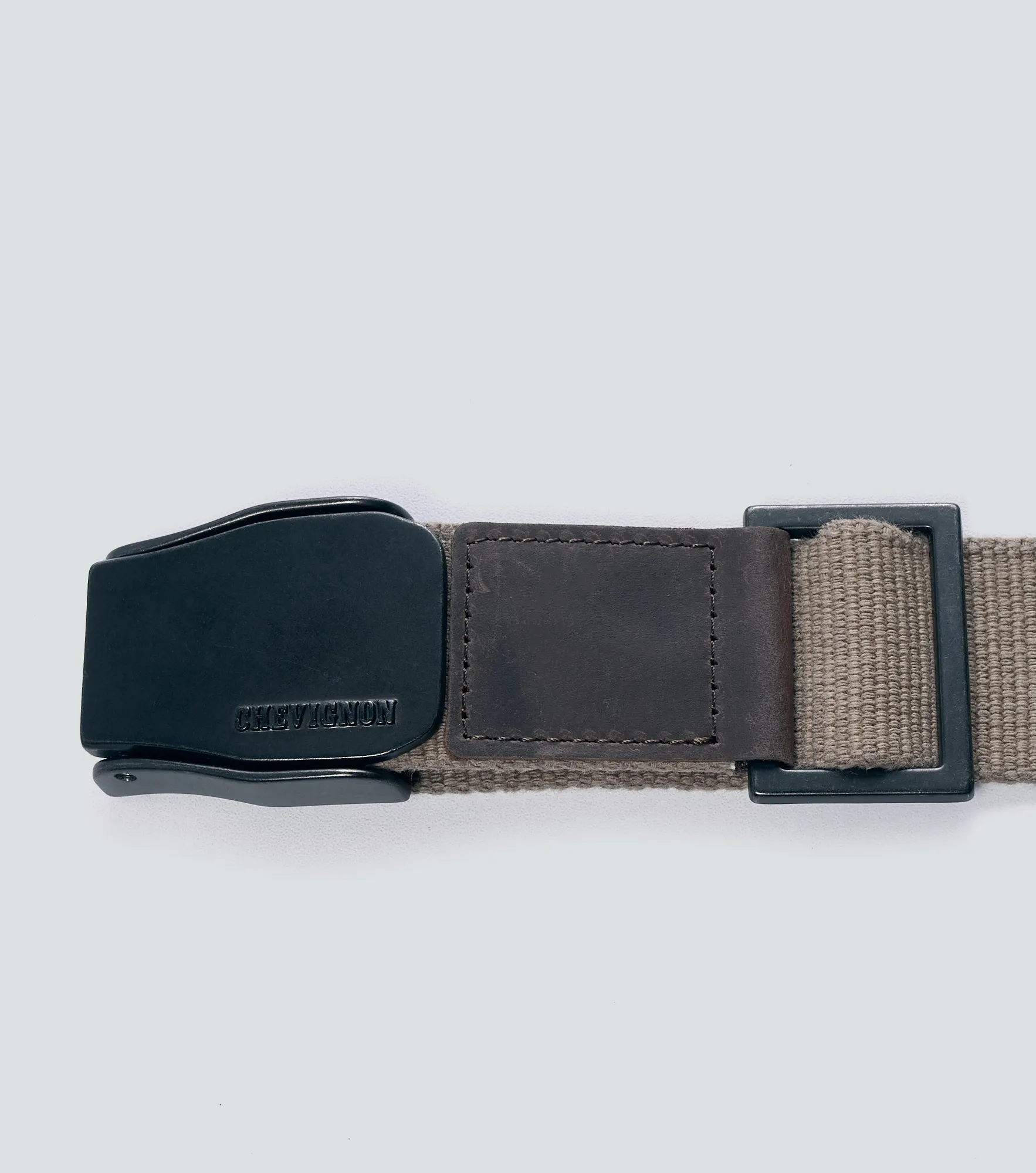 Correa Chevignon Men Pilot 126957 KQ