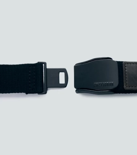 Correa Chevignon Men PilotNG