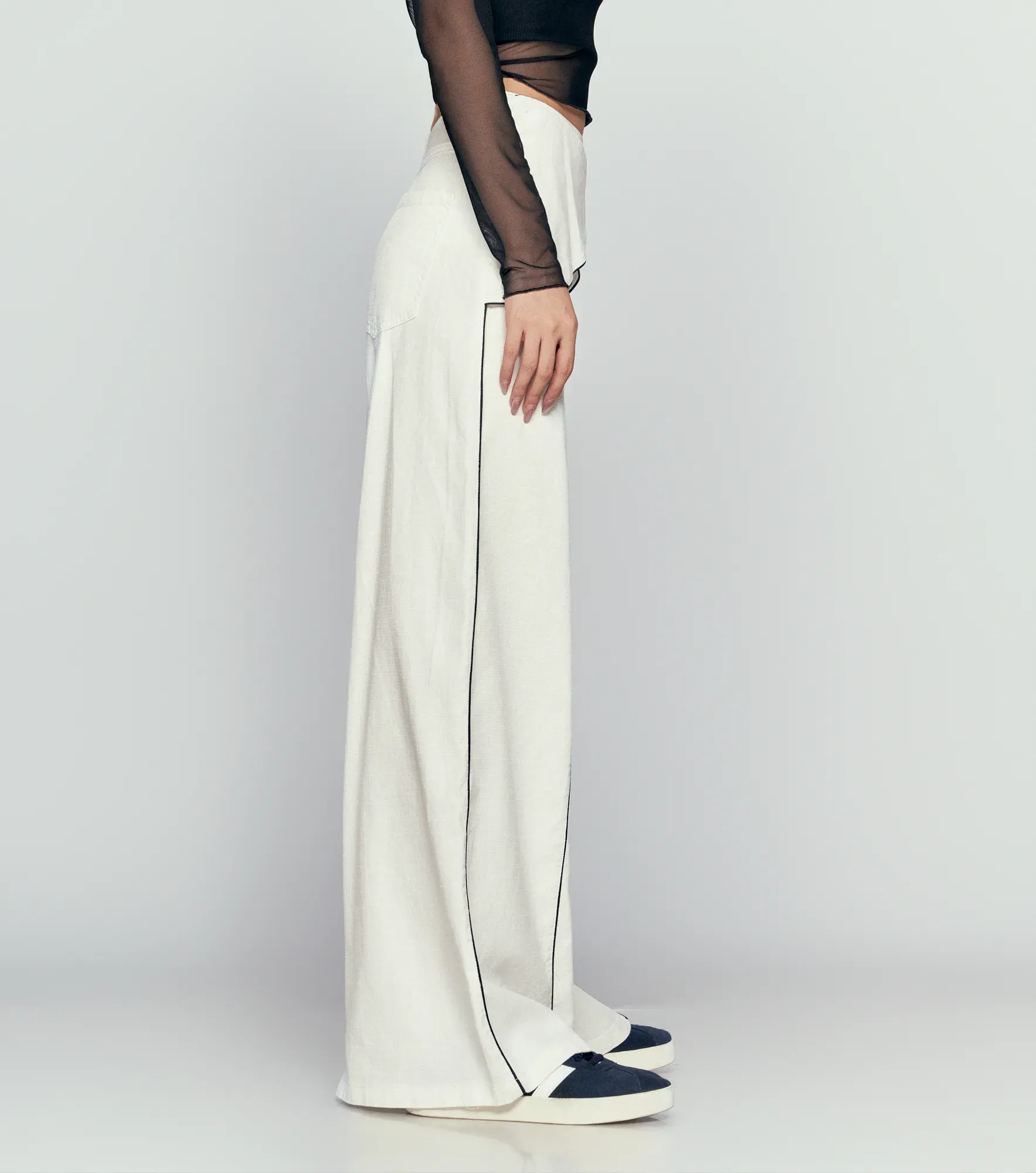 Slendy Pantalon Relaxed Con Pretina Cruzada Y Sesgos Typer 835647 