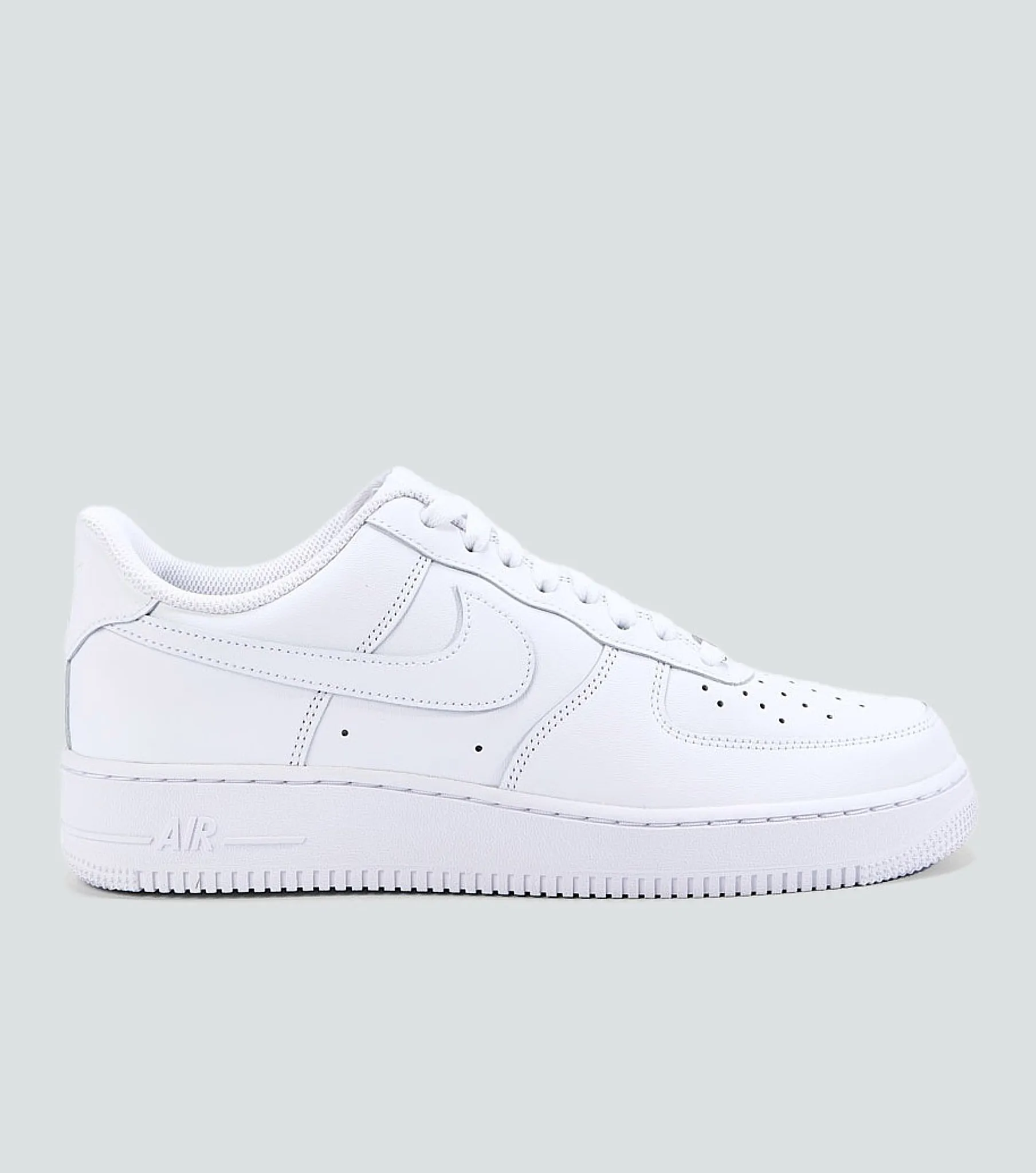 Tenis Nike Air Force 1 07BL