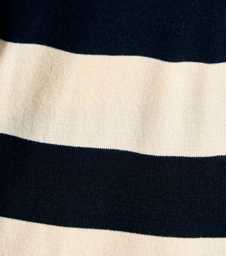 Camila Buzo Tejido Con Cuello Y Lineas En Contraste UnserAR