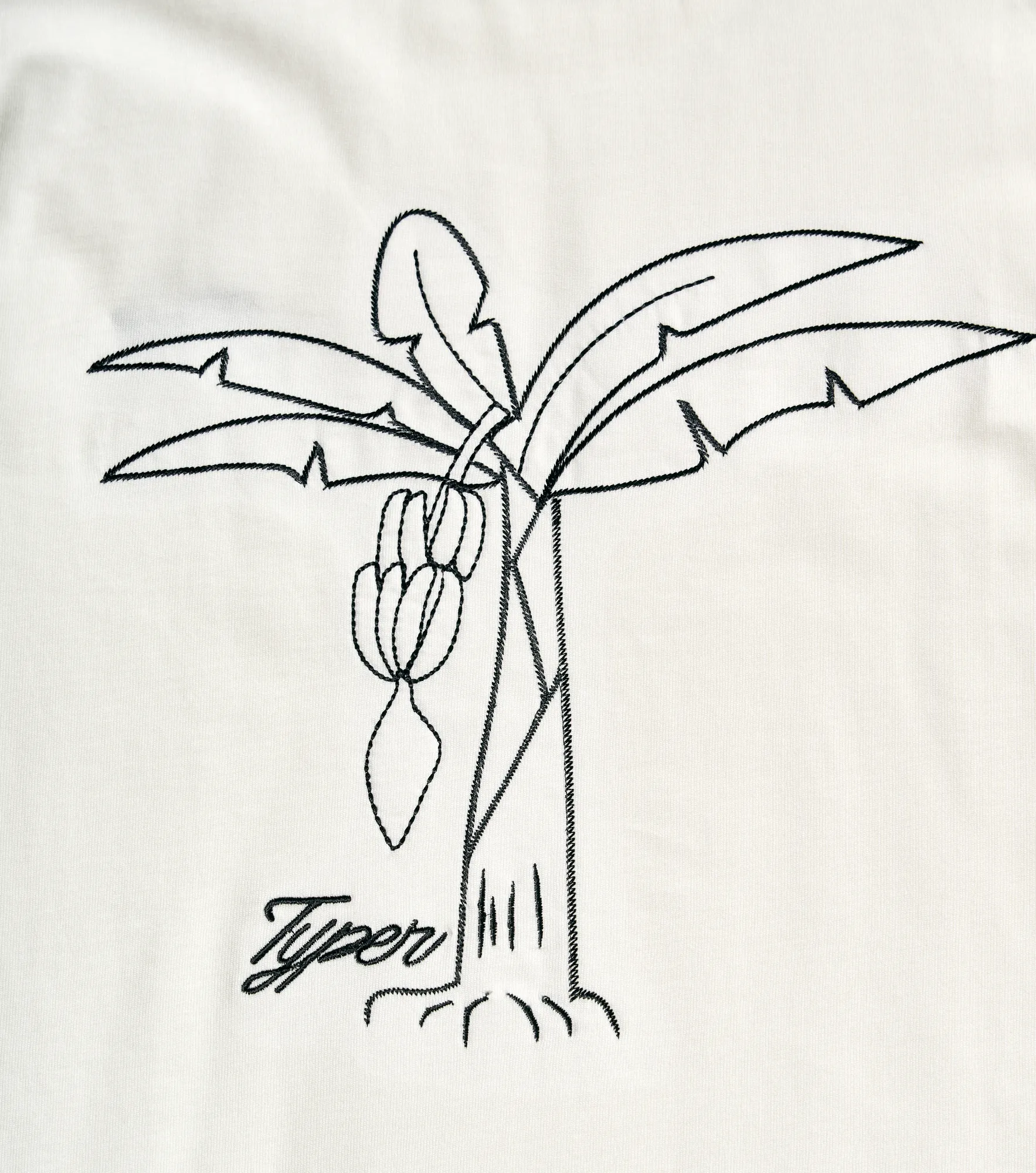 Adriel T Shirt Comfort Bordada Typer 836462 AR