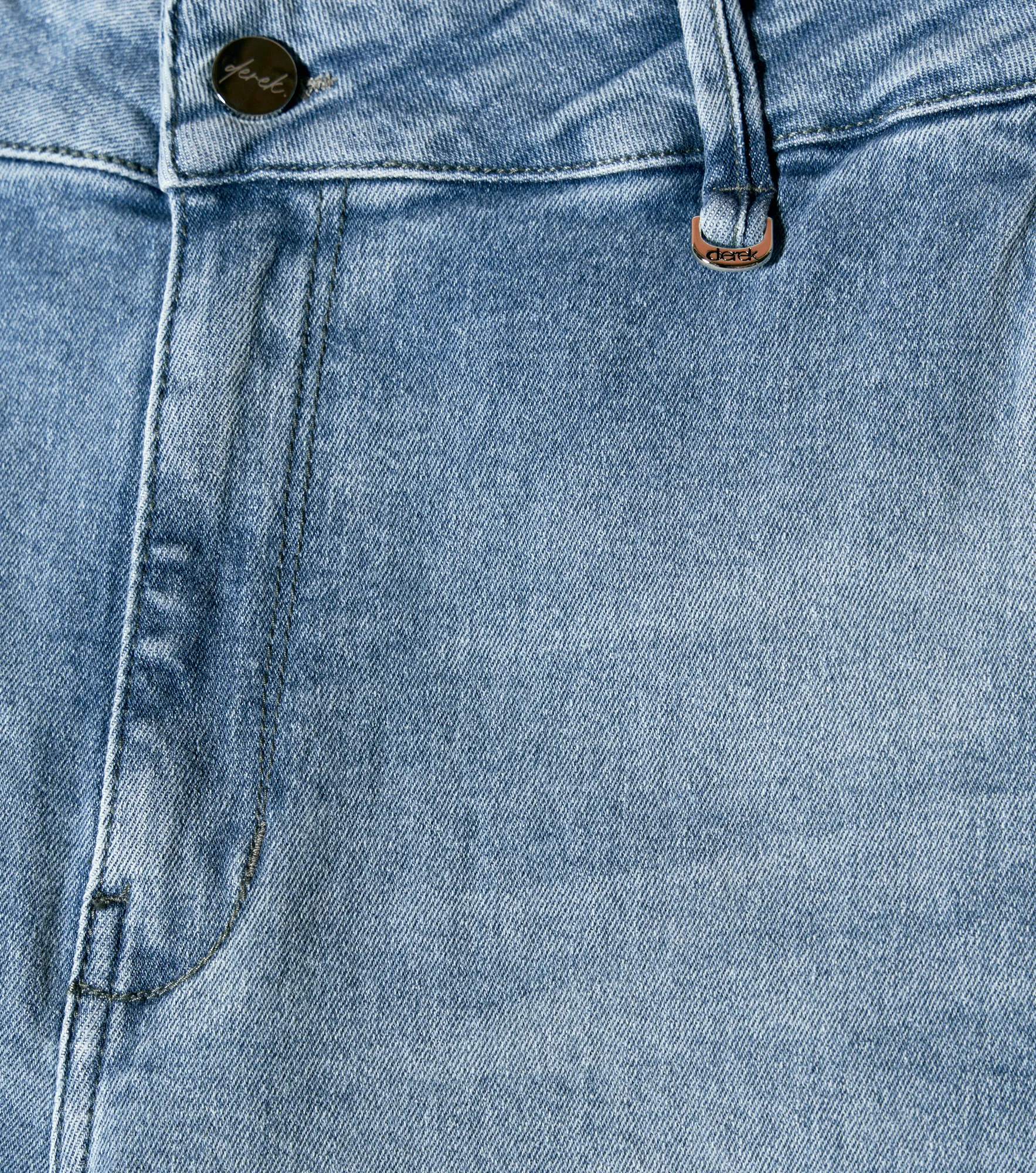 Jean Para Mujer Bota Amplia Con Proceso Derek 835488 AZ