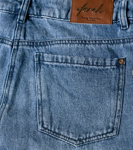 Bermuda Para Mujer En Indigo Con Proceso DerekAZ