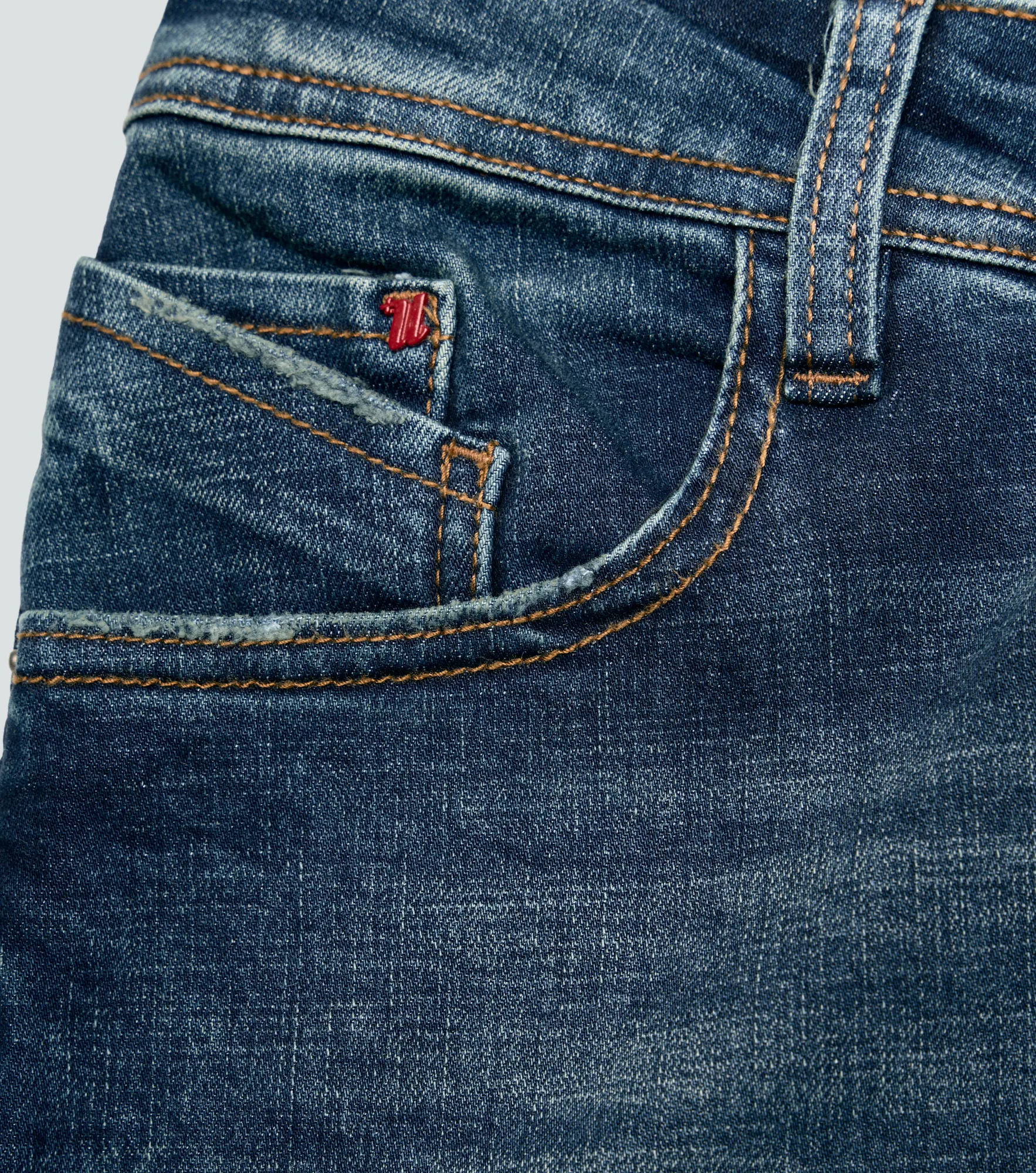 Iron Feder Jean Tono Medio Con Botonera Unser 836553 AZ