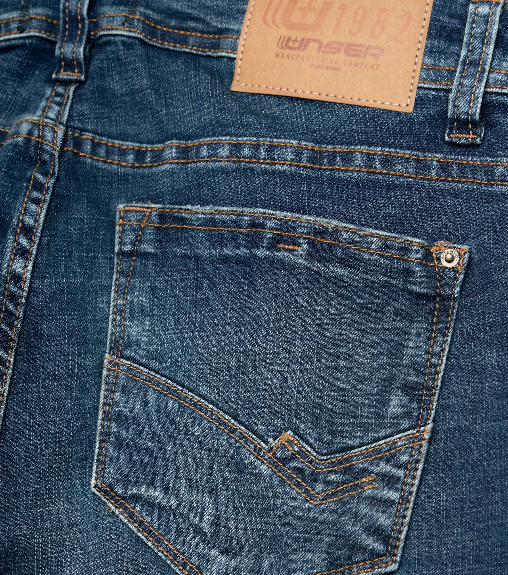 Iron Feder Jean Tono Medio Con Botonera Unser 836553 AZ