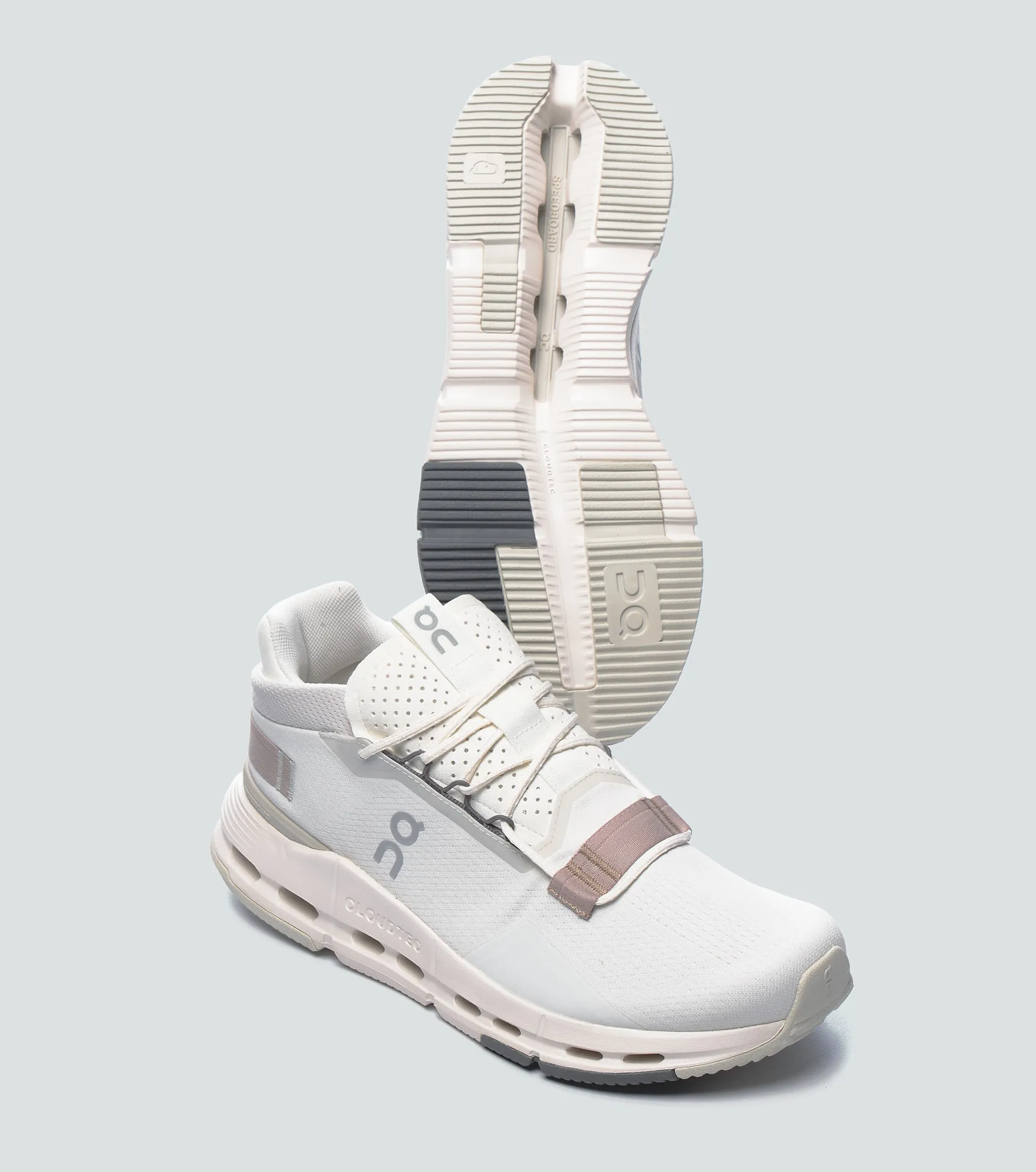 Tenis On Running Cloudnova 2 131660 