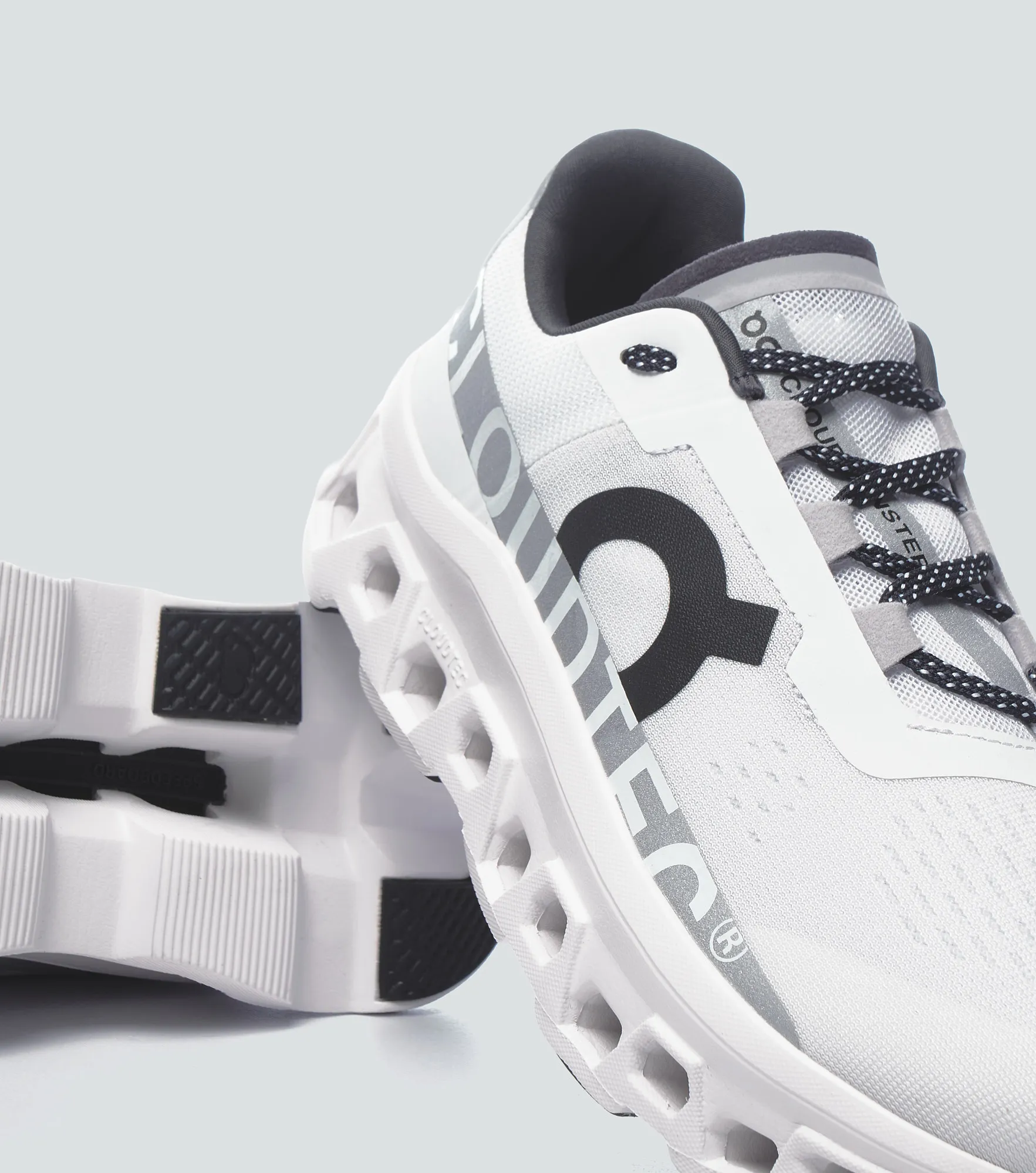 Tenis On Running Cloudmonster 131665 