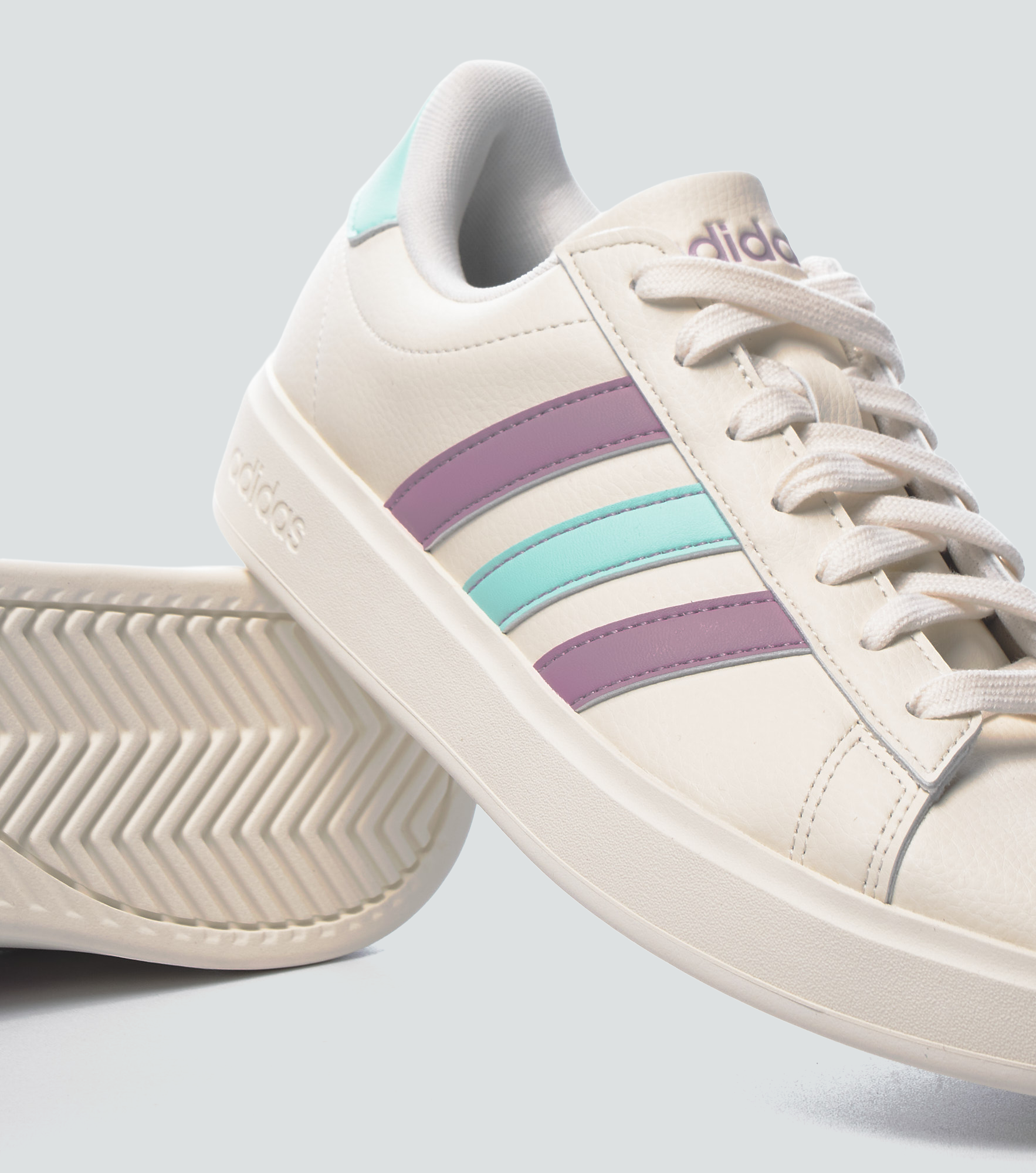 Tenis Adidas Grand Court 2 0 131884 BL