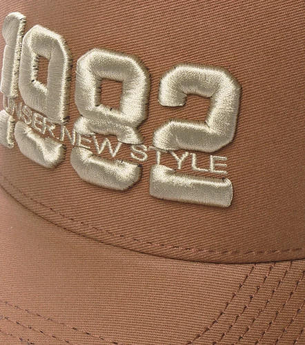 Liam Gorra Combinada Con Malla Y Bordado UnserCD