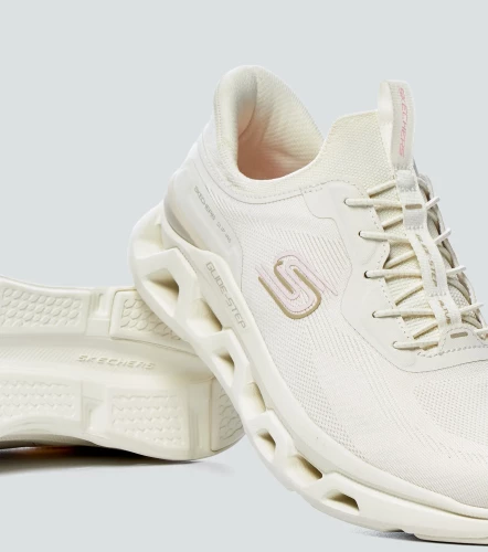 Tenis Skechers Glide Step AltusCR
