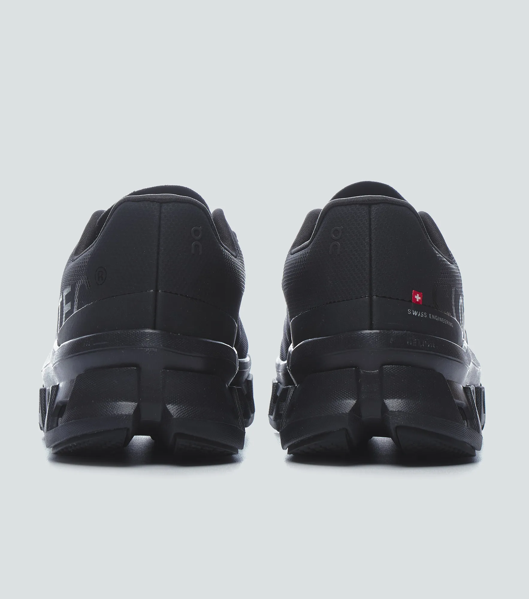 Tenis On Running Cloudmonster 131666 
