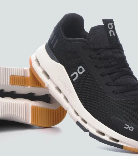 Tenis On Running Cloudnova Form 2NG
