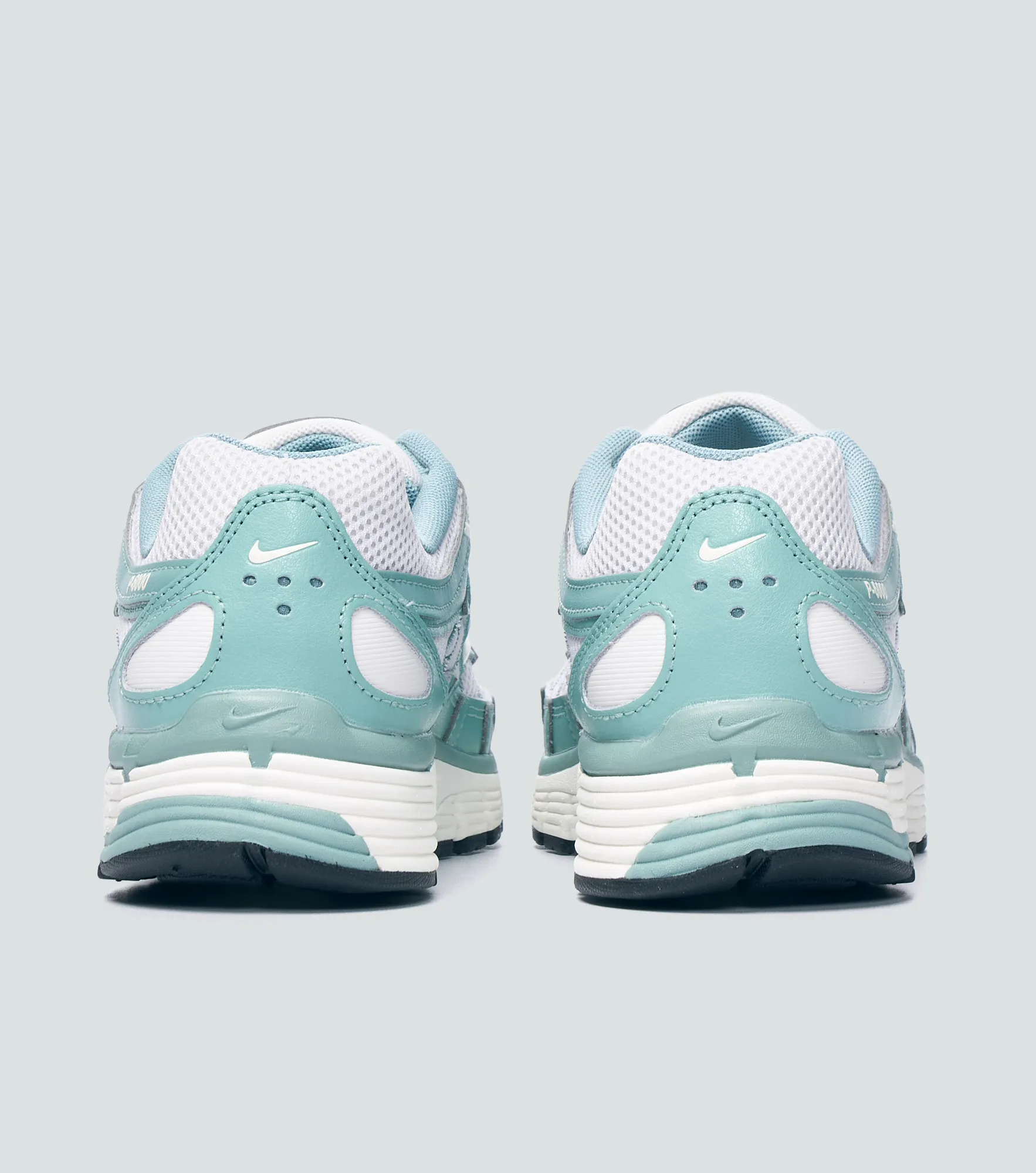 Tenis Nike W P 6000 131788 