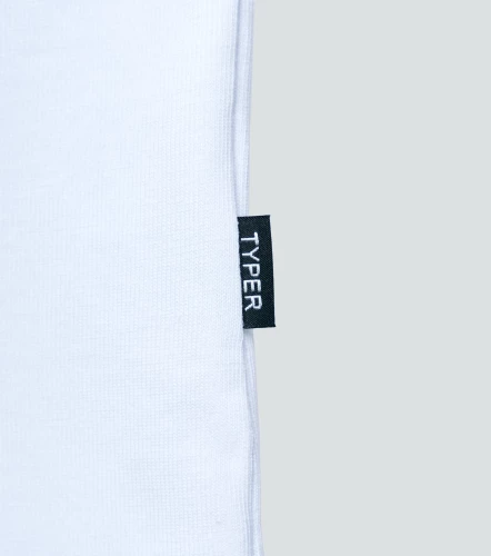 Bruno T Shirt Oversize Bordado En Cuello TyperBL