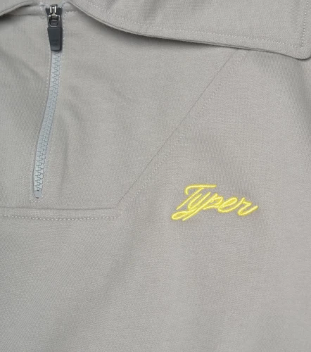 Gigi Set Pantalon Y Blusa Con Maxicuello Oversize TyperGR