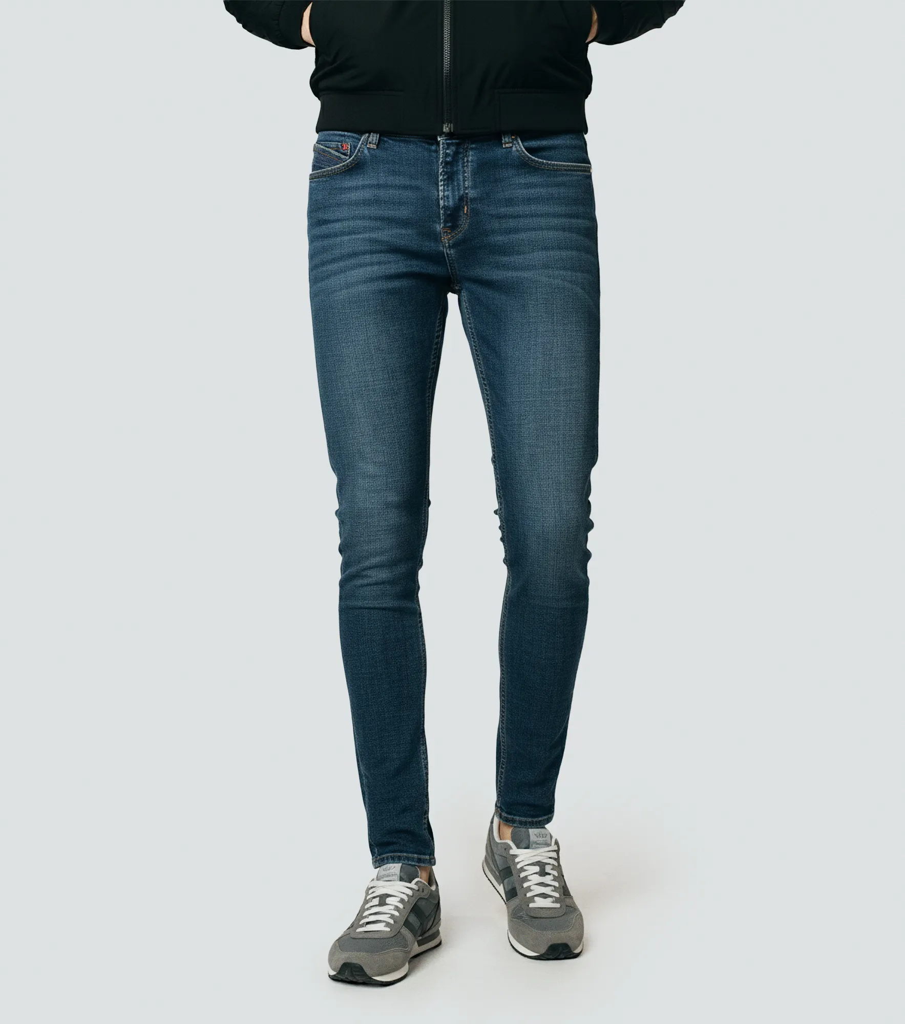 Iron Feder Jean Tono Medio Con Botonera Unser 836553 AZ