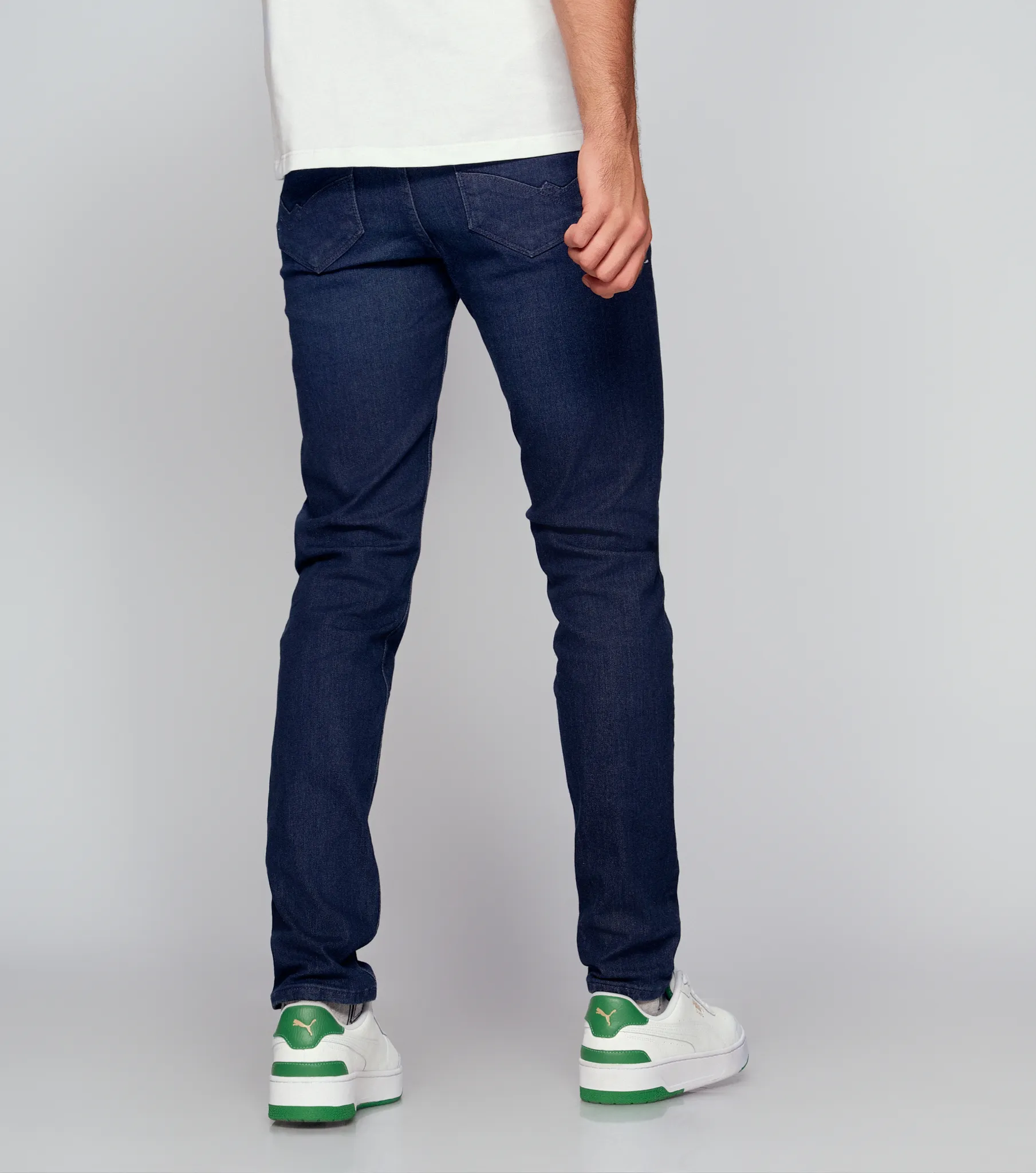 Jean Para Hombre Con Proceso Oscuro Y Bolsillos Unser 834029 AZ