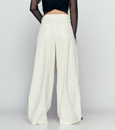 Slendy Pantalon Relaxed Con Pretina Cruzada Y Sesgos TyperCR