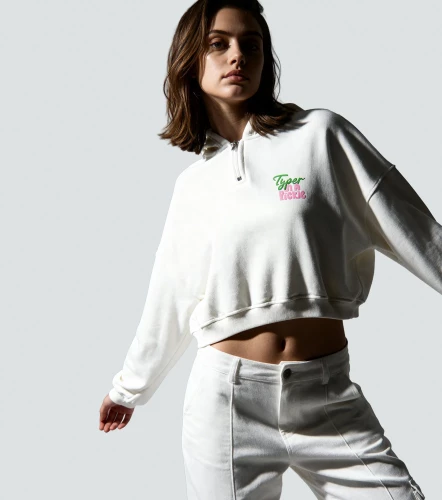 Moly Buzo Cortes Estampado TyperAR