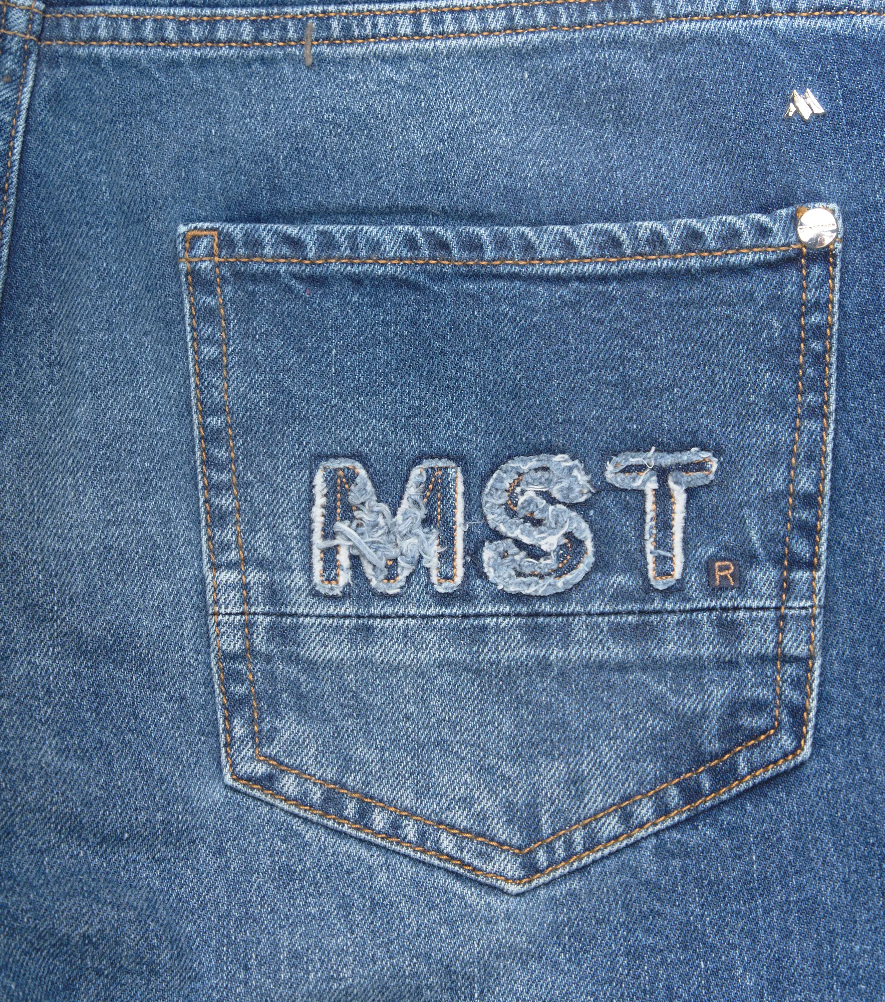 Bermuda Monastery Brome Demin Short 132046 AZ