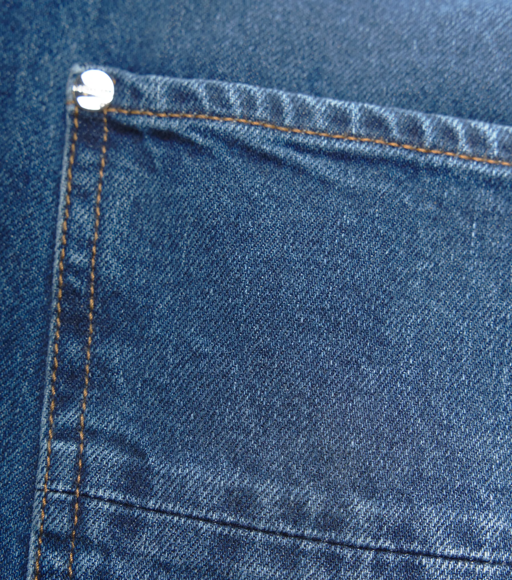 Bermuda Monastery Brome Demin Short 132046 AZ