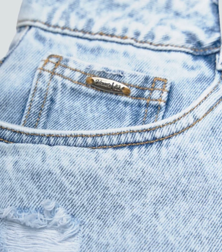 Fernanda Short En Indigo Tipo Bermuda Con Desgastes UnserAZ