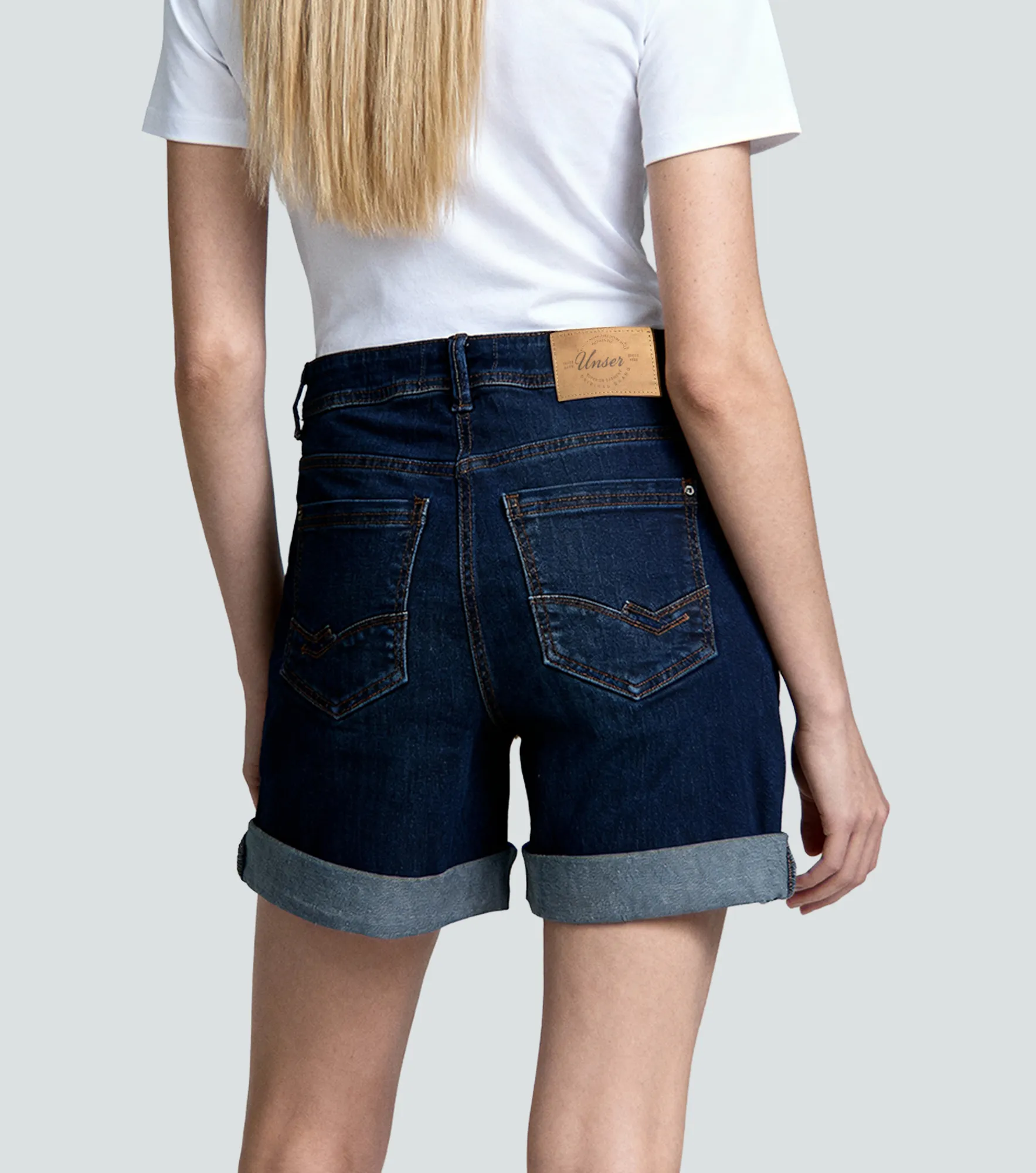 Saray Short Tipo Bermuda Con Doblez En Bota Unser 836484 AZ