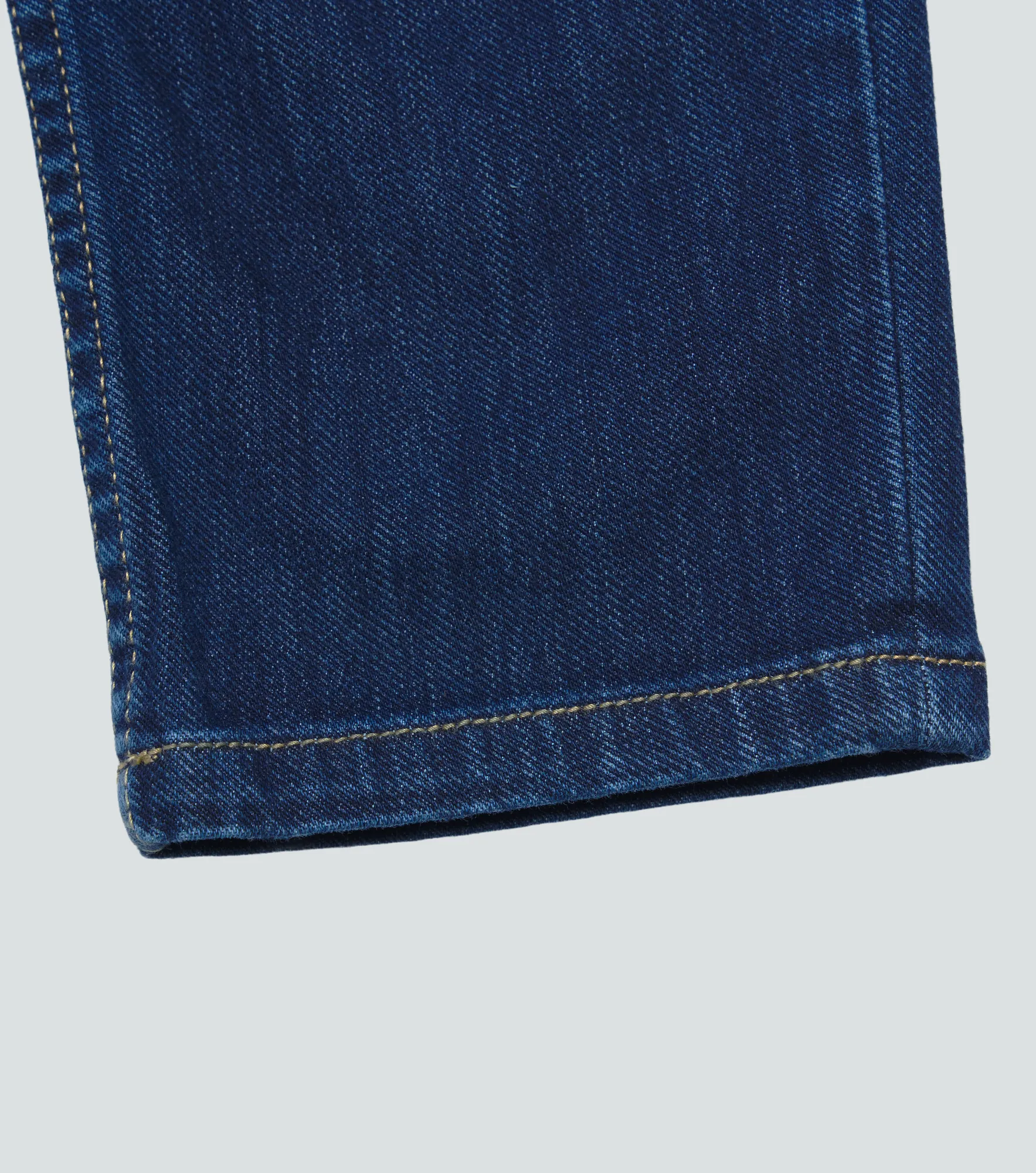 Allegra Jean Straight Femenino Gas 836735 AZ