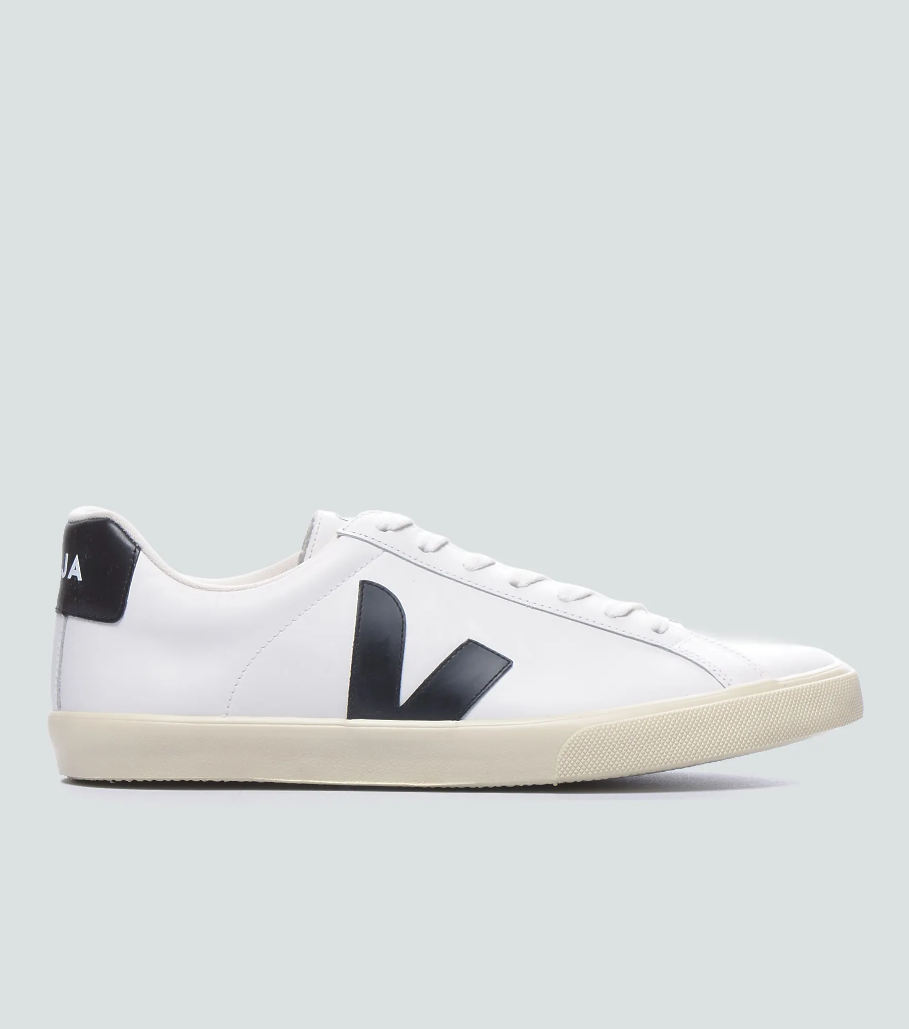 Tenis Veja Esplar Logo Leather ExtraBL
