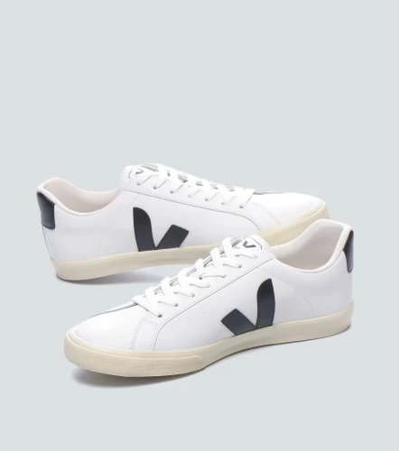 Tenis Veja Esplar Logo Leather ExtraBL