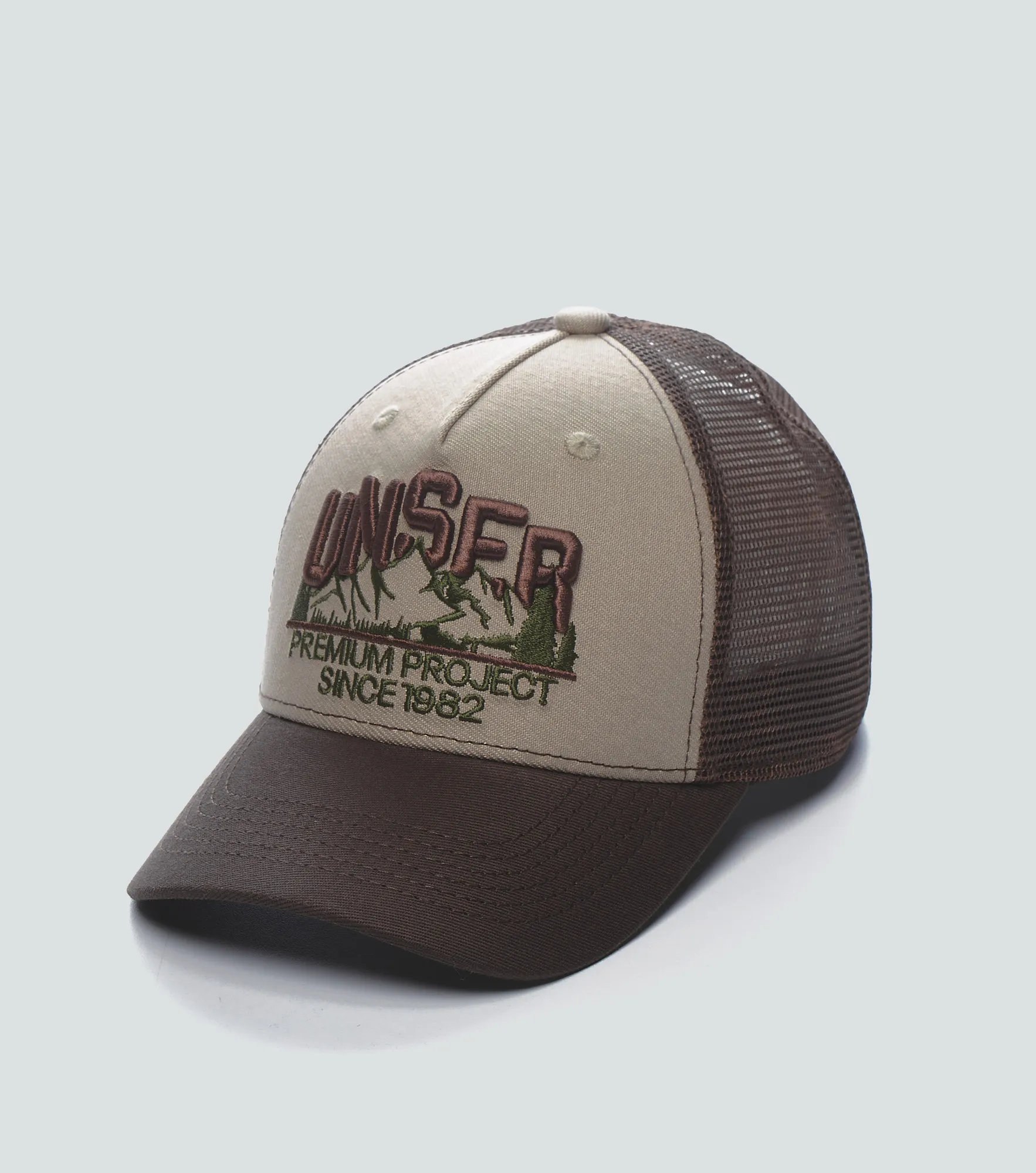 Ares Gorra Con Malla Y Bordado Combinada UnserCC