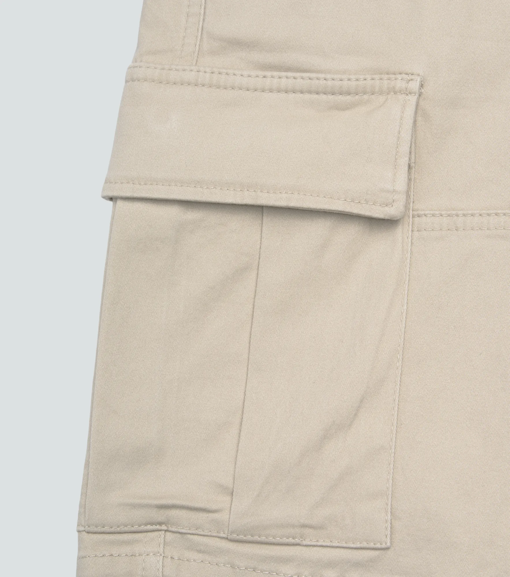 Fabian Bermuda Cargo Unicolor Unser 835600 KQ