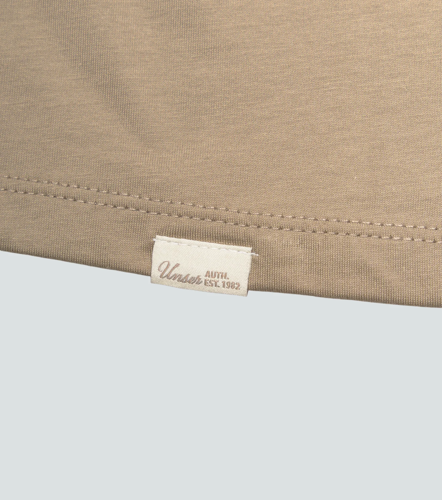 Martina Blusa T Shirt Unicolor Con Tejidos En Puno Y Estampado Unser 836564 AR