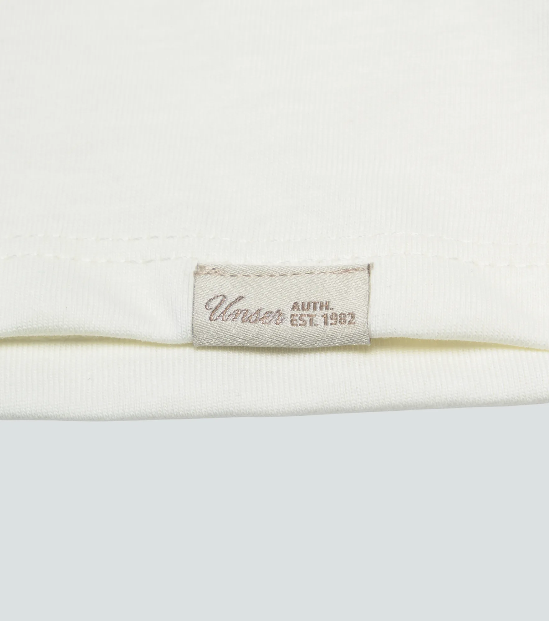 Isabel Polo Unicolor Con Estampado Delantero Unser 832626 CR