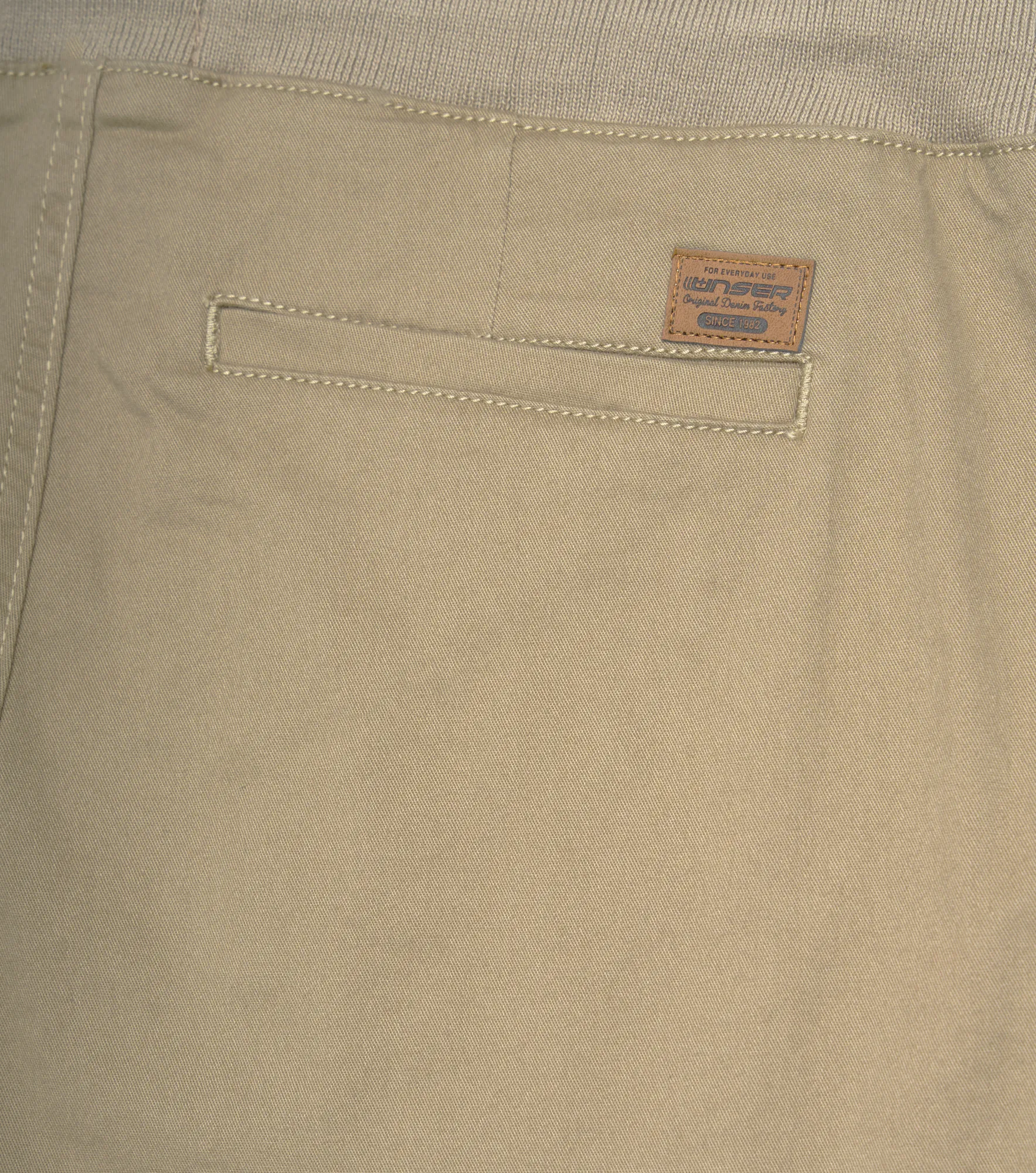 Lucas Jogger Unicolor Con Pretina Tejida Unser 835545 KO